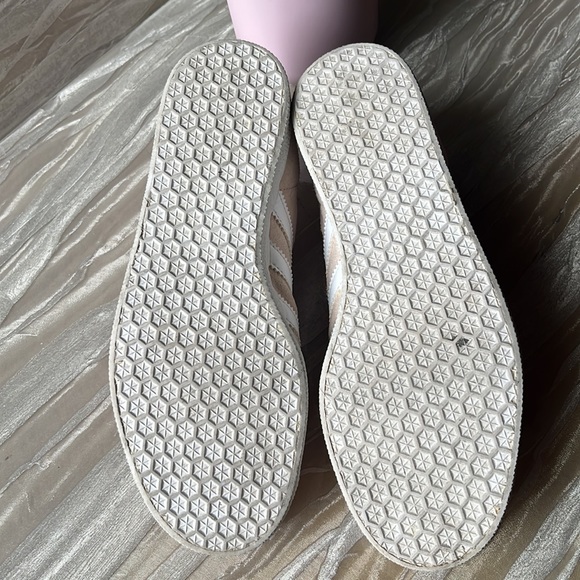 Adidas Gazelle Sneakers - Picture 15 of 16